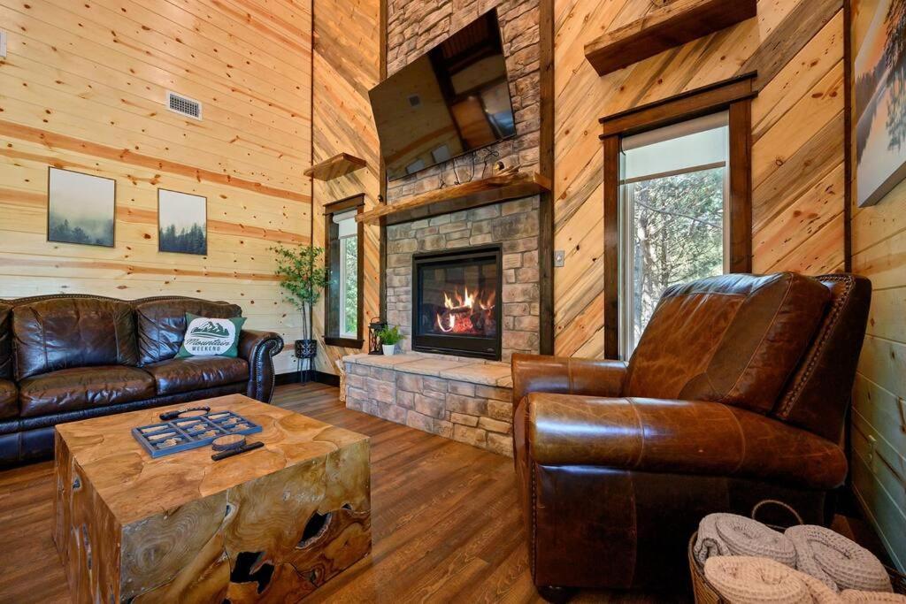 The Whiskey Trip! Family Getaway Villa Broken Bow Exterior photo