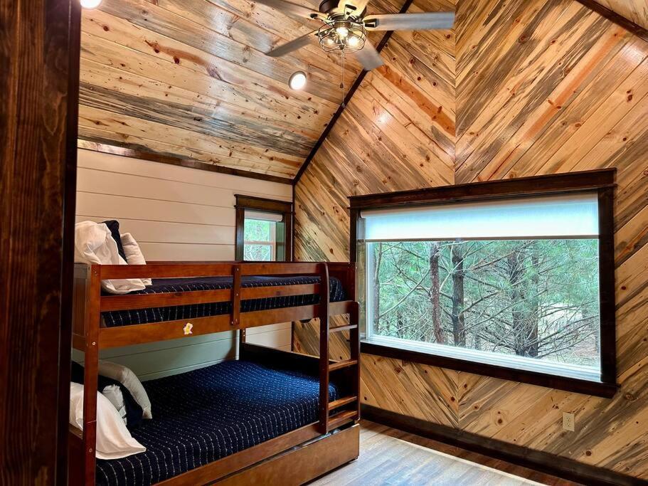 The Whiskey Trip! Family Getaway Villa Broken Bow Exterior photo