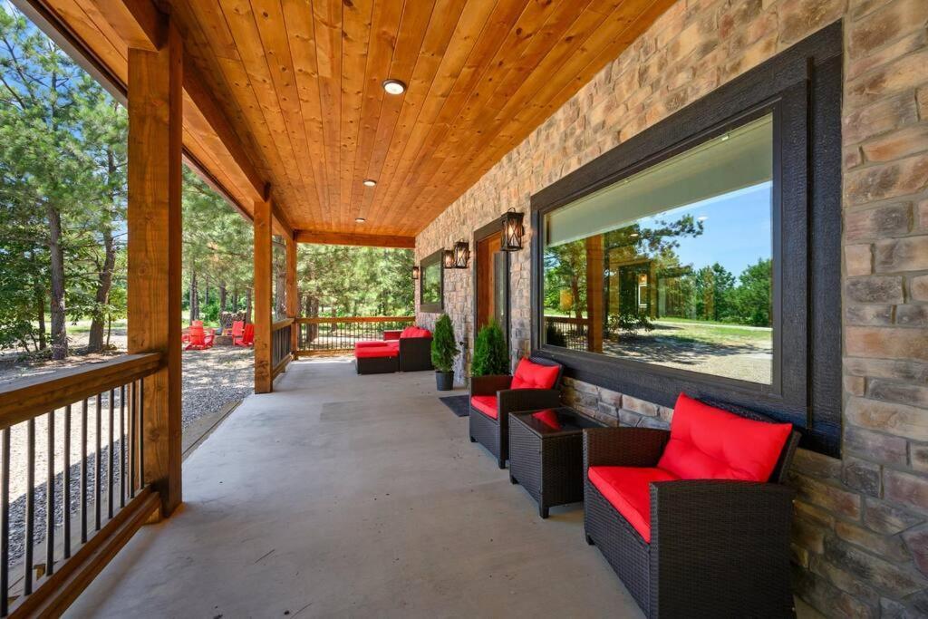 The Whiskey Trip! Family Getaway Villa Broken Bow Exterior photo